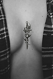 Kılıç Dövme Göğüs Arası, Bilek, Kol, Bacak Geçici Dövme, Tattoo