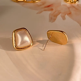 Minimalist ve Zarif Tarz Kore Esintili İnci Küpe