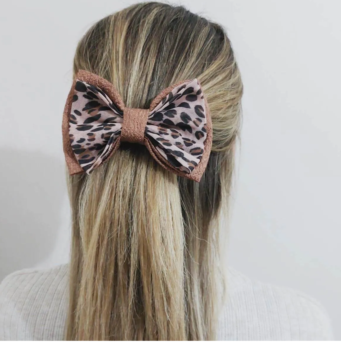 Leopar Desenli Çift Katlı Kahverengi Fiyonk Otomatik Klipsli Toka