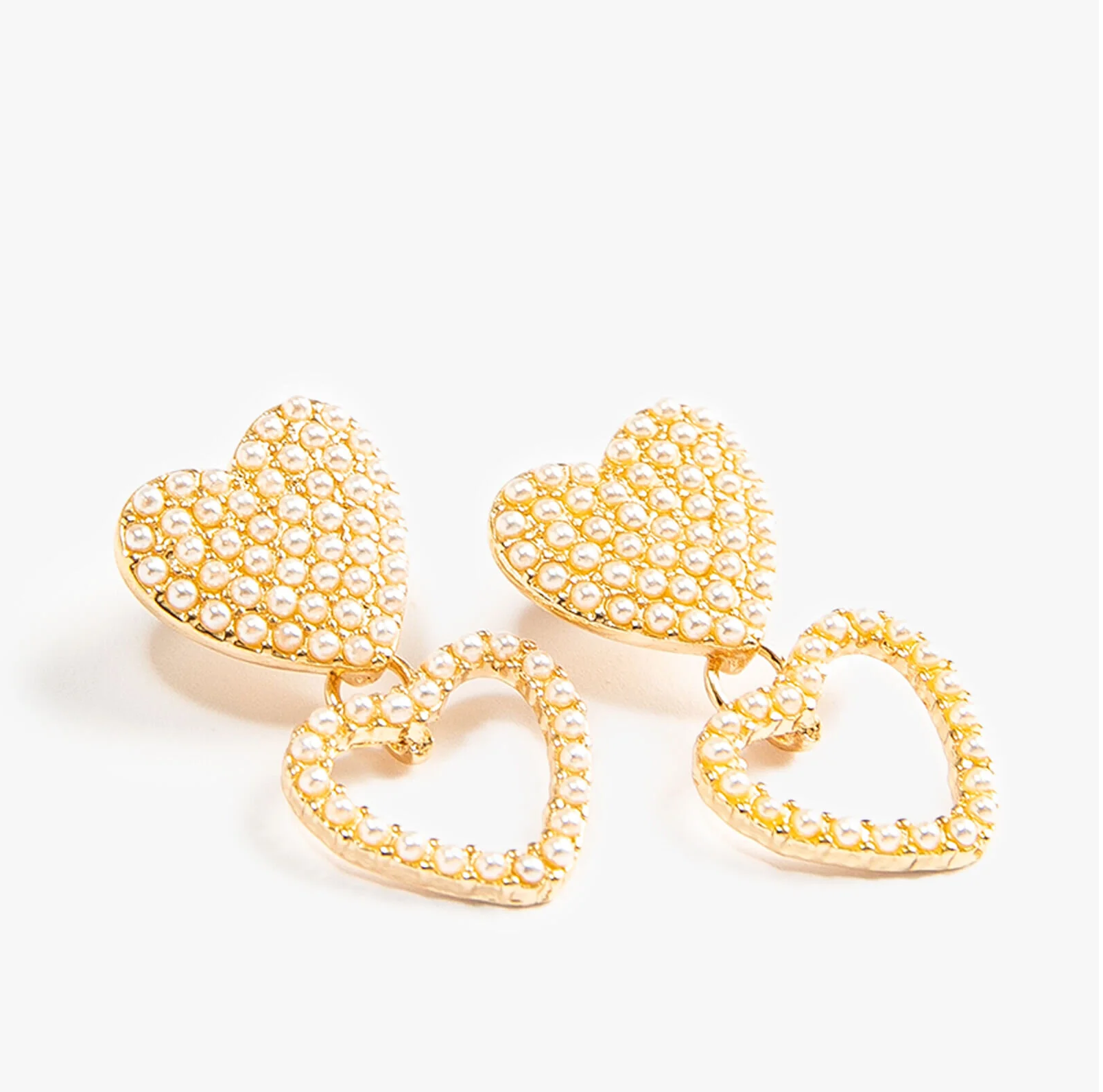 Kadın Kalpli Sallantılı İncili Küpe