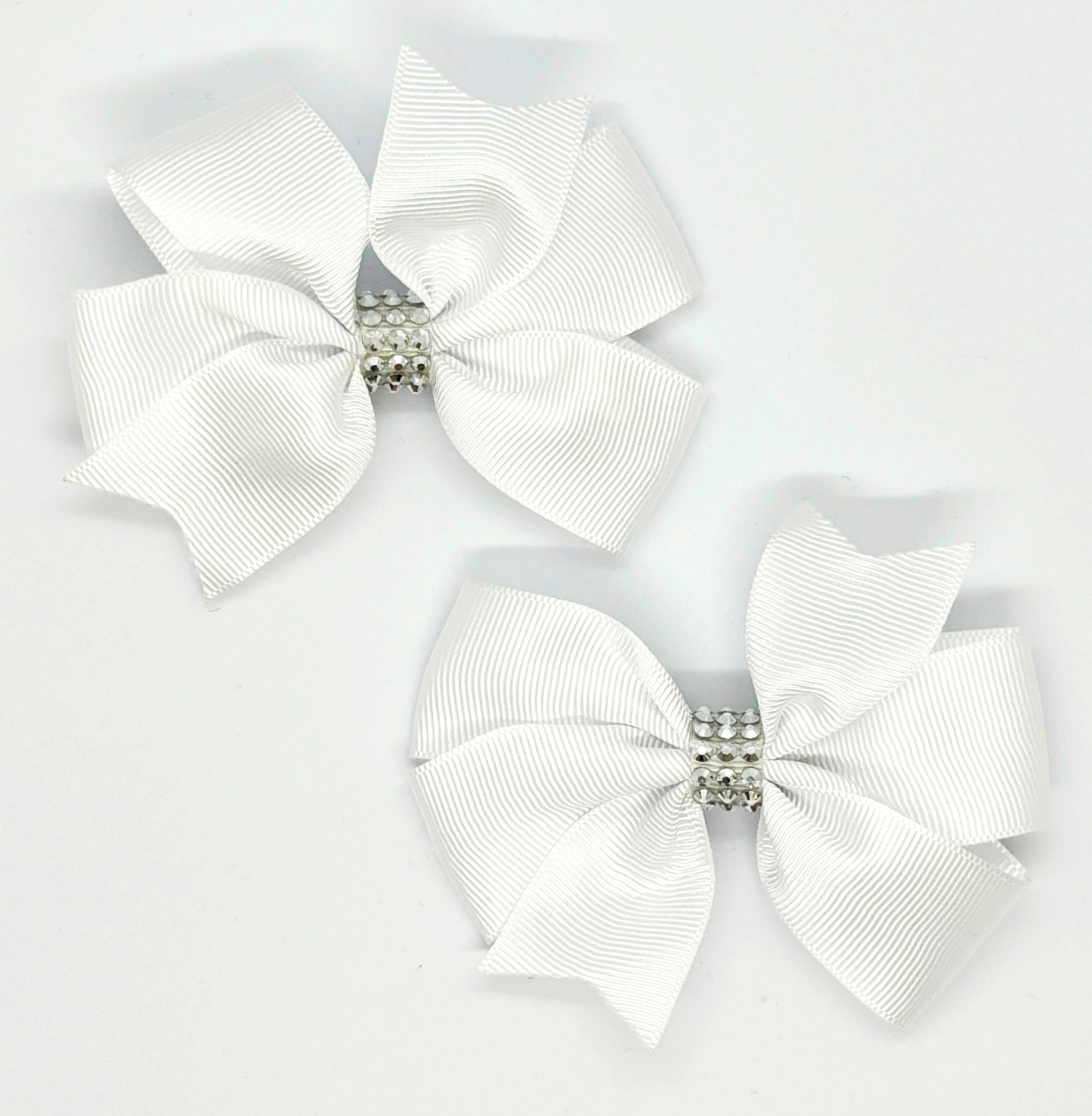 Saf Beyaz Taş Detaylı Klipsli Saten Kurdele Bebek ve Çocuk Tokası - 2 Adet