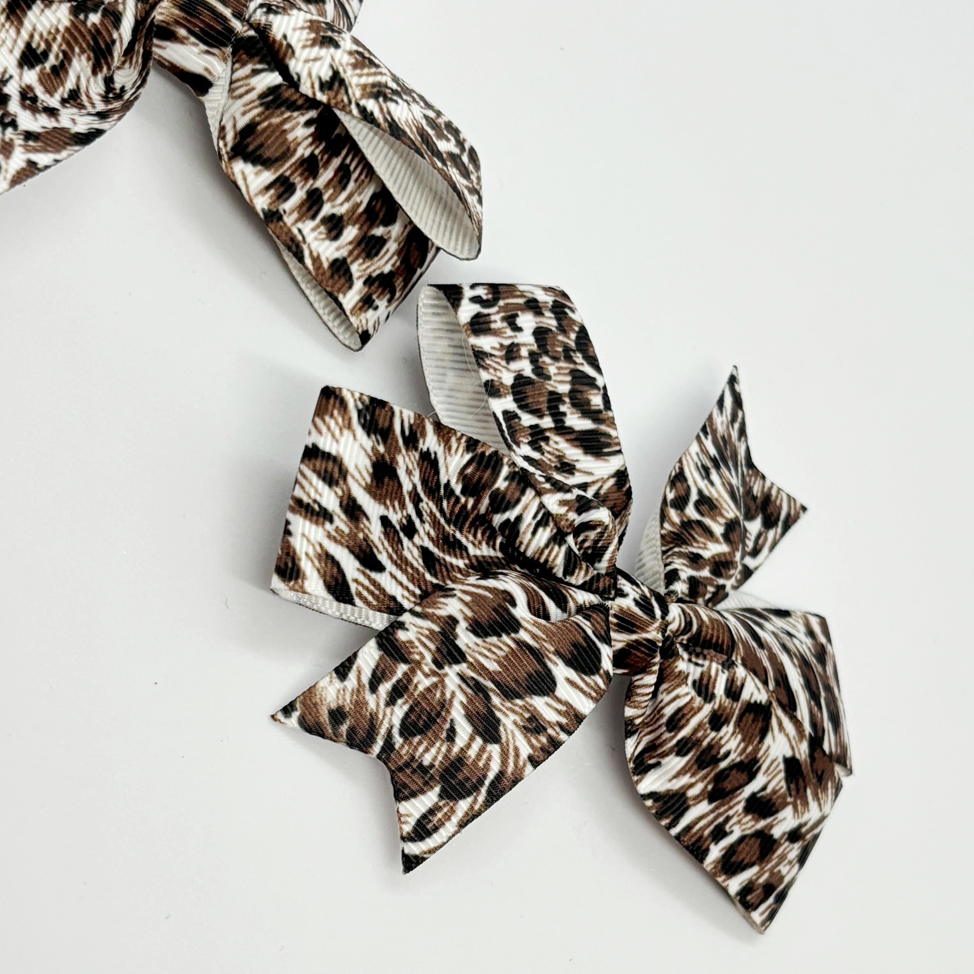 Leopar Desenli Kurdele Bebek ve Çocuk Tokası 2'li Set