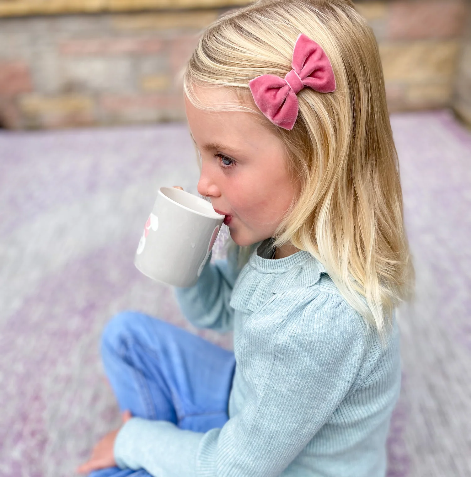 Pembe Kadife Fiyonk Klipsli Çocuk Tokası