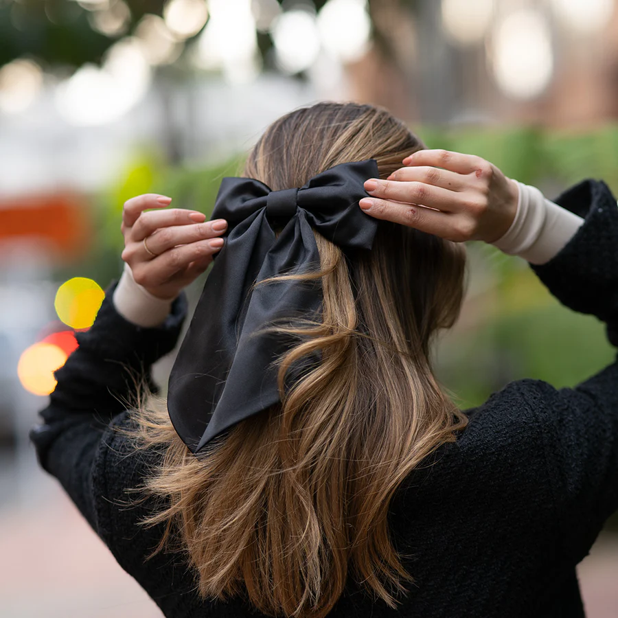 Ekstra Büyük Siyah Saten Lüx Fiyonk Toka - Otomatik Klipsli - Handmade