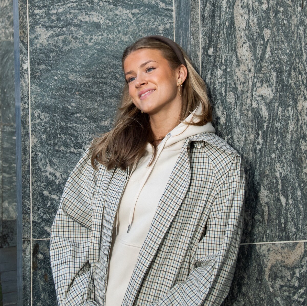 Acı Kahve Kadife Taç - 2,5 Cm