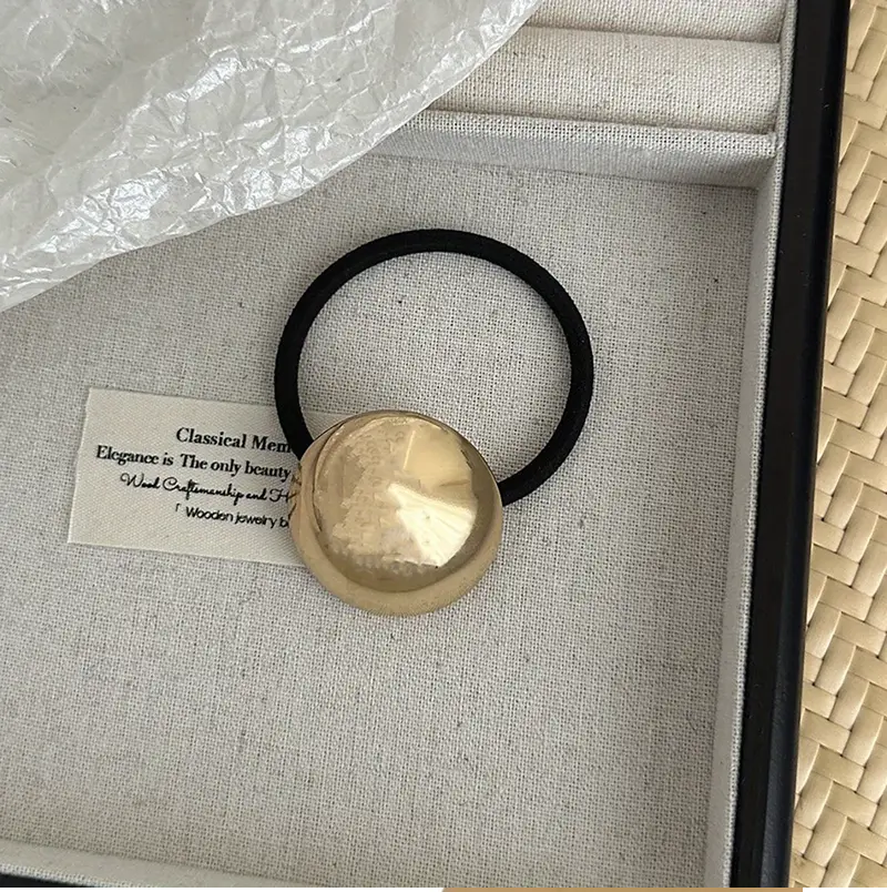 Elegant Daire Gold Lastik Toka