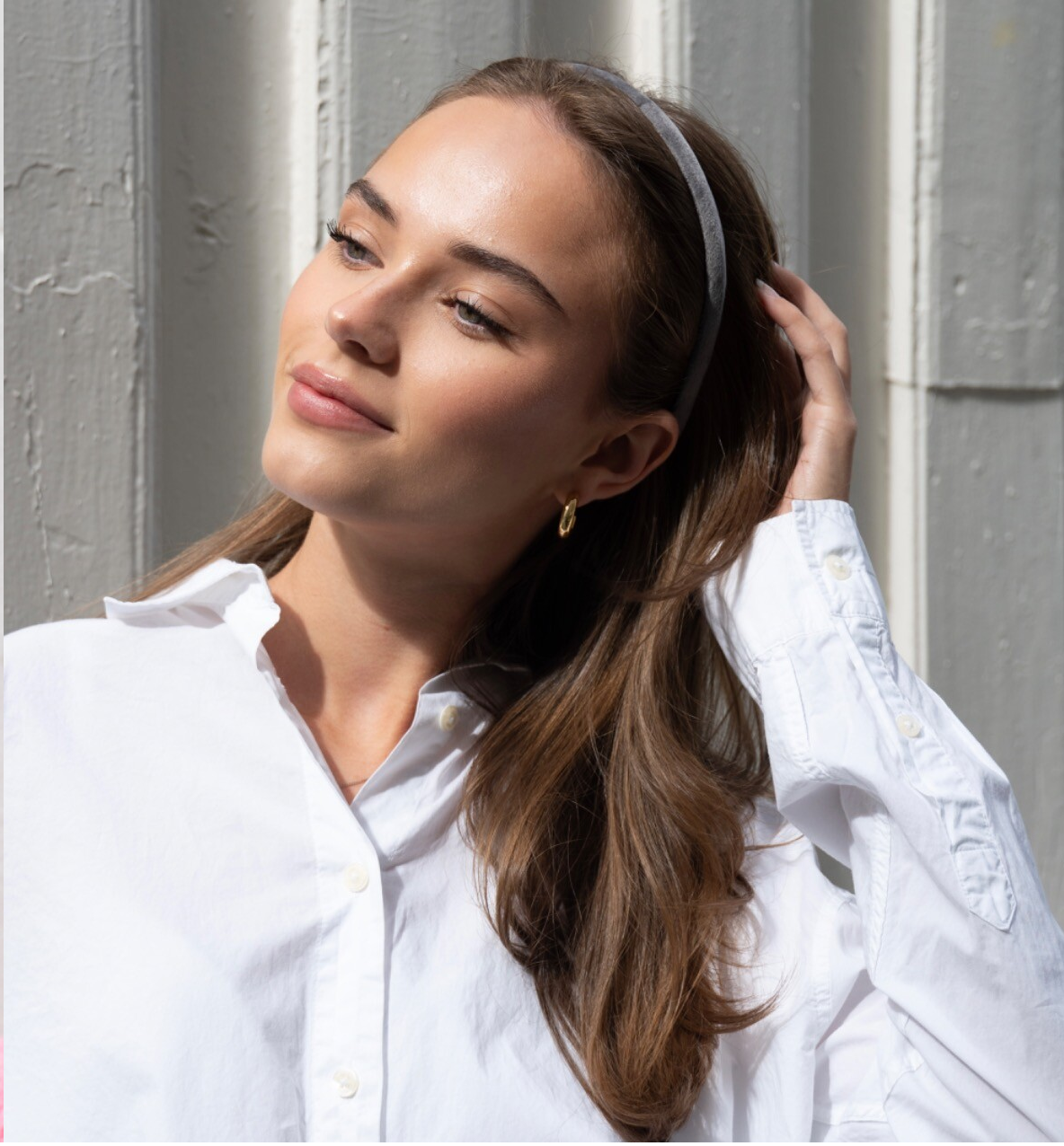 Gri İnce Kadife Taç - 1,5 Cm