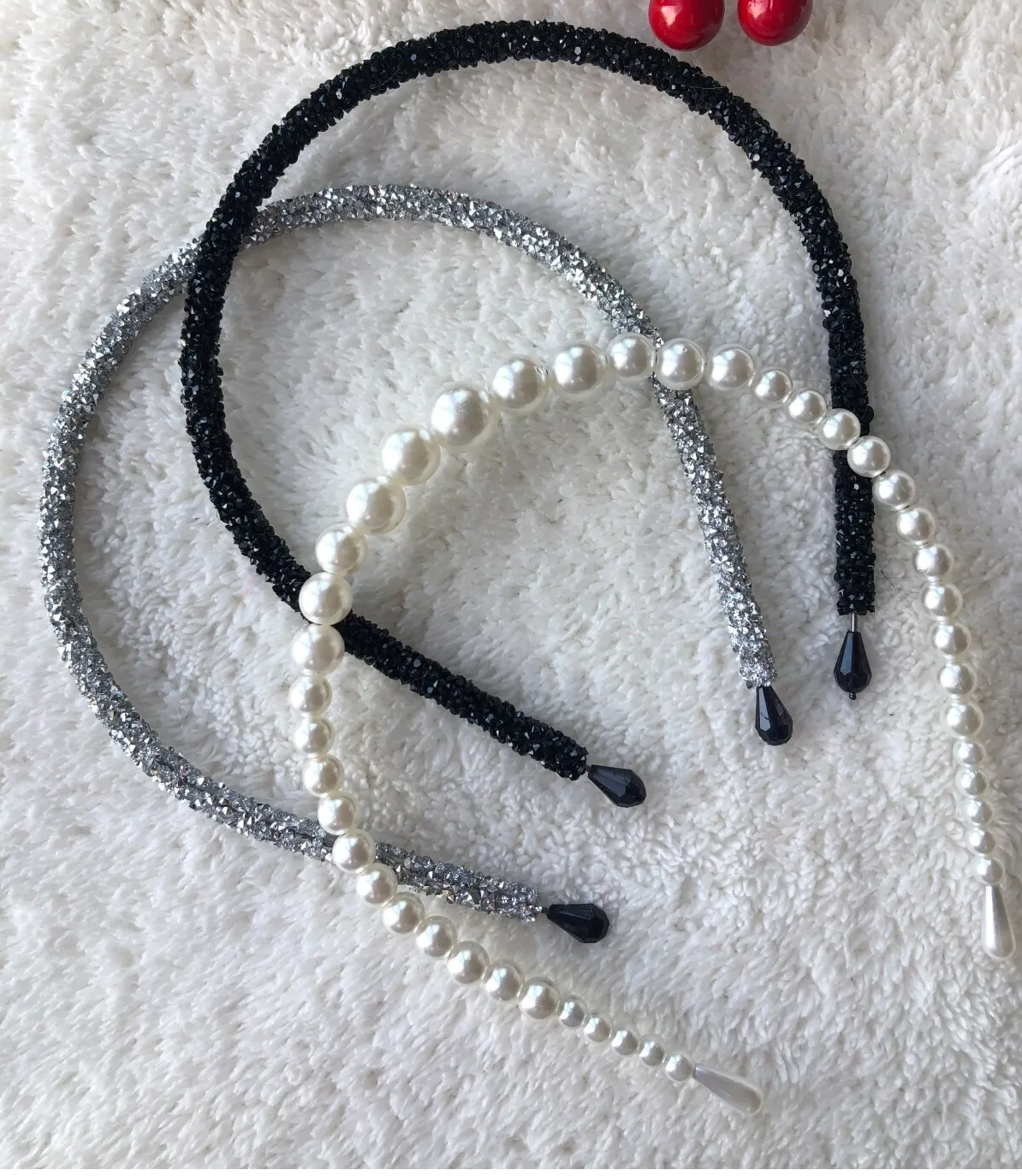 3'lü Taç Seti, İncili Taç, Siyah Parıltılı Taç ve Gri Parıltılı Taç